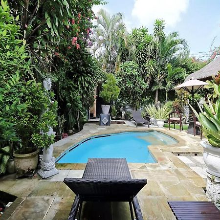Villa Riddi Seminyak Exterior foto